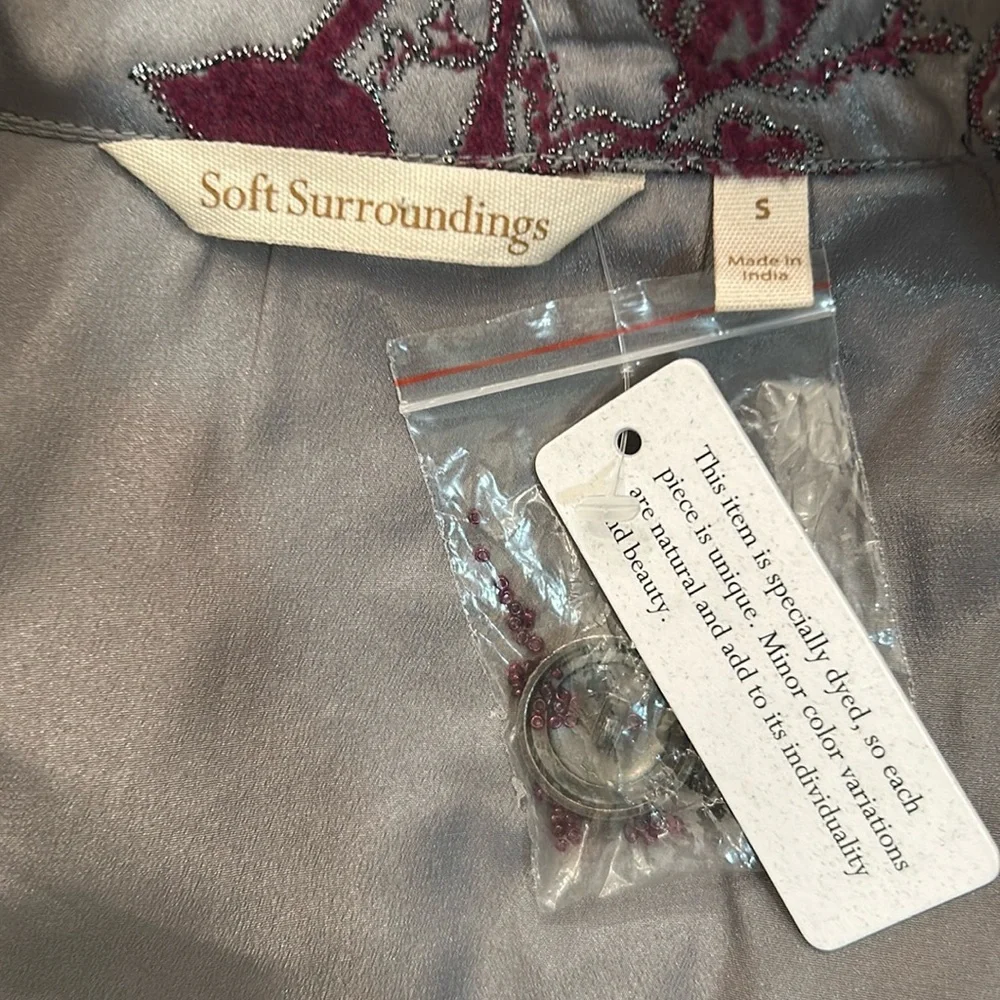 NWT Grandeur long grey with purple embroidery jacket. - Picture 10 of 16